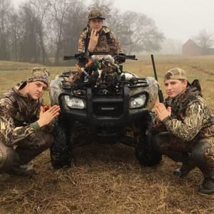 Meet your Posher, Davis